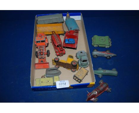 A quantity of model cars including Matchbox, Dinky, Lesney, fire engine, racing cars, earth worker, etc.