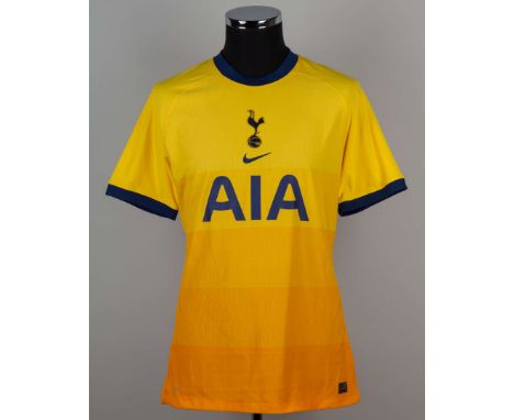 Moussa Sissoko yellow and blue No.17 Tottenham Hotspur v. Shkendija short-sleeved shirt, 2020, Nike, S, with crew-neck collar