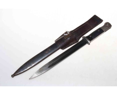 Military dagger and scabbard, 9630d, 44ffc.