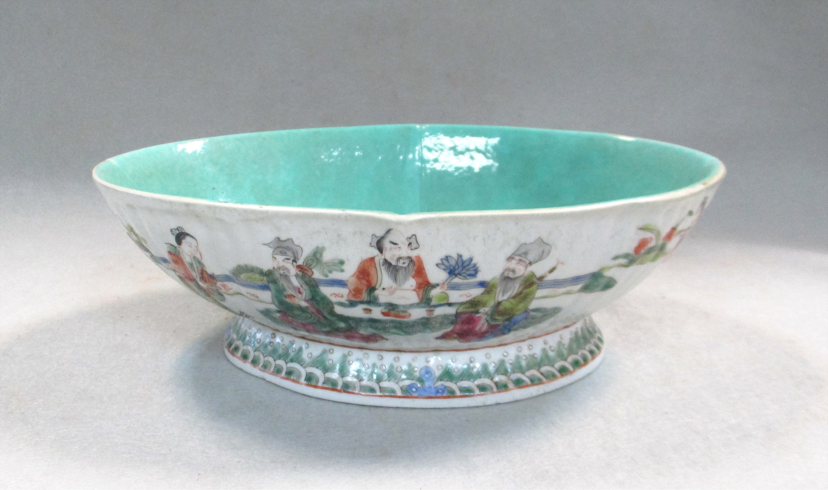 A Chinese porcelain shaped oval fluted bowl, 20th century, in Cheffins Fine Art