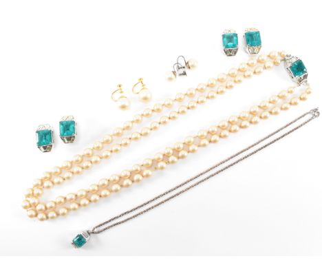 A collection of vintage Vendome jewellery. The jewellery to include a simulated pearl and paste necklace and matching earring