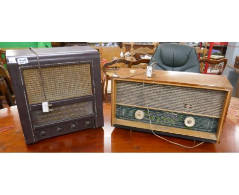 2 vintage valve radios to include Bakelite radio rentals model 64 untested 