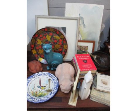 A mixed lot to include model cats, pictures, maps, books and other itemsLocation: FSL 