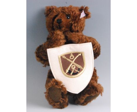 A modern Steiff Belgium Bear 2002, in brown mohair with button to ear and white tag no. 660795, limited edition no. 00270/150