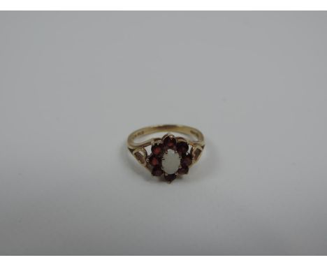 9ct Yellow Gold Garnet and Opal Cluster with Heart Shaped Shoulders - 2.7gms 