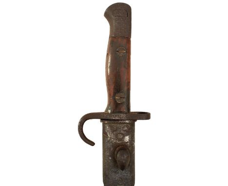 A SCARCE 1907 PATTERN HOOKED QUILLON BAYONET, dated April 1912 and with maker's mark of Sanderson and various Ordnance marks,