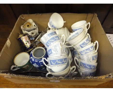 A box containing Coalport "Revelry" teacups and saucers, a Berlin KPM biscuit fired owl vase, a Chinese prunus blossom decora