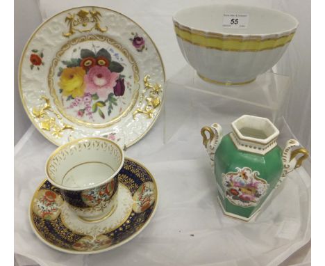 A Flight, Barr and Barr Japan pattern cup and saucer, a Chamberlain's Worcester relief decorated and floral spray painted pla