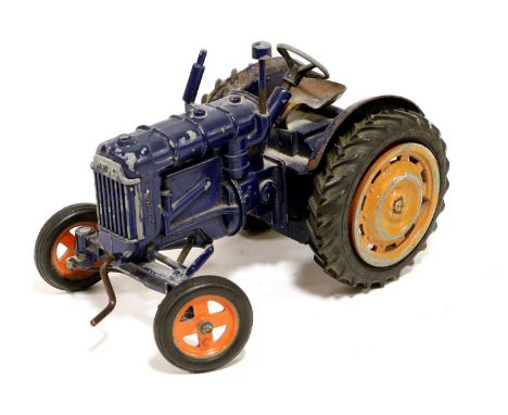 Chad Valley Fordson Tractor (F, mechanism not working)