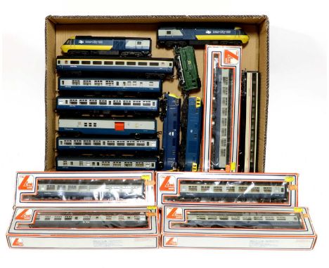 Hornby Railways OO Gauge Inter City 125 Power Cars And Dummy and three coaches; together with Lima five Inter City coaches (b