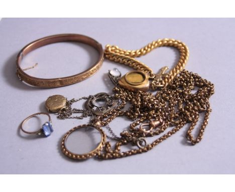 A COLLECTION OF EARLY 20TH CENTURY COSTUME JEWELLERY, to include an oval hinged half engraved bangle, a curb link bracelet, t