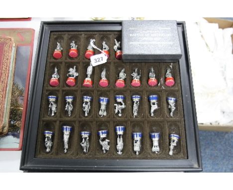 A BOXED FRANKLIN MINT BATTLE OF WATERLOO CHESS SET, with box of certificates, playing board fitted to the lid