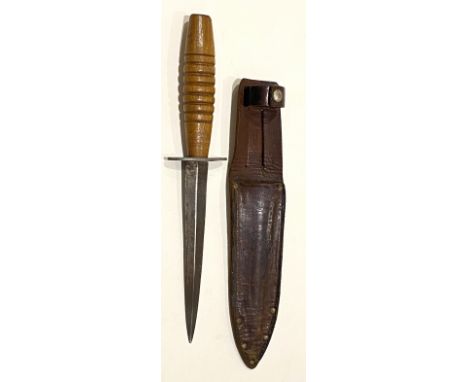 WW2 / Early Post War 3rd pattern Fairbairn-Sykes Wood Hilted Commando fighting knife.A good example. The hilt with ring turne