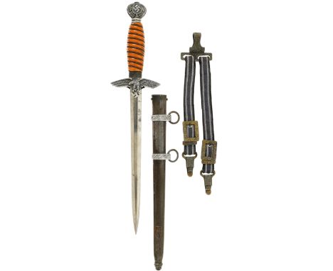 German Third Reich Luftwaffe 2nd pattern Officer’s dagger and straps by Alcoso, Solingen.A good example with spiral amber ivo