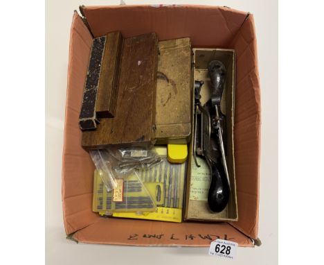A mixed lot of tools