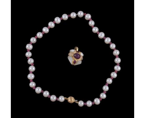 Ω A freshwater cultured pearl, mother of pearl, ruby and diamond necklace, the alternating freshwater cultured pearl and ruby