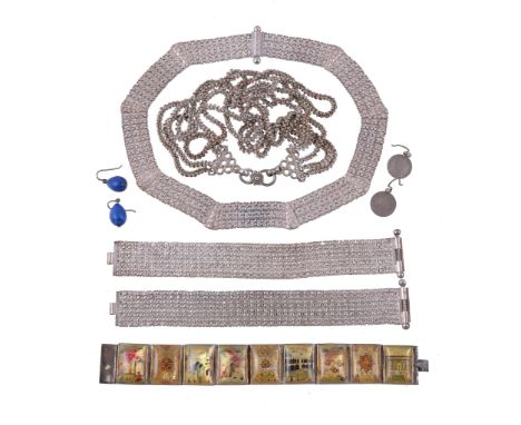 Ω A silver coloured collar , the woven link sections and triangular panels with beaded decoration, to a screw baton clasp, 45