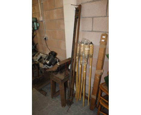 2 6ft sash clamps