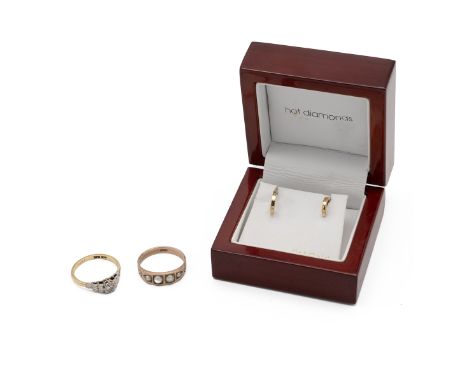 18ct gold dress ring, set with single white stone and stepped shoulder, 3.08 grams, along with 9ct gold pearl ring and pair o