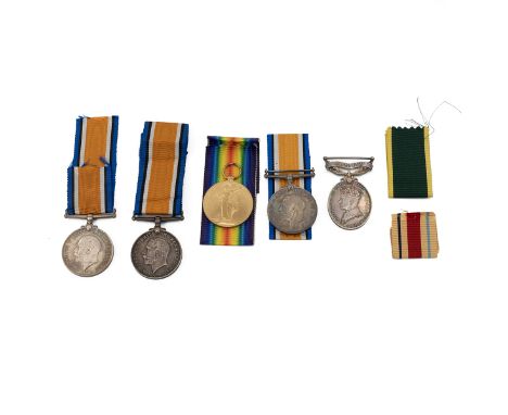 WW1 &amp; 2 Medals. WW1 War &amp; Victory medal awarded to 6621 Pte G.V. Jordan, Worcestershire Regiment, as issued in box; W