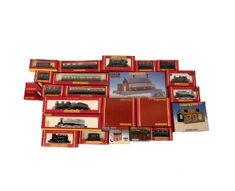 Boxed Hornby Model Railways 00 gauge- GWR green 0-4-2T loco 1458 R.2026; Br black 0-4-0 ST 'Smokey Joe' loco 56025 R.782; SR 