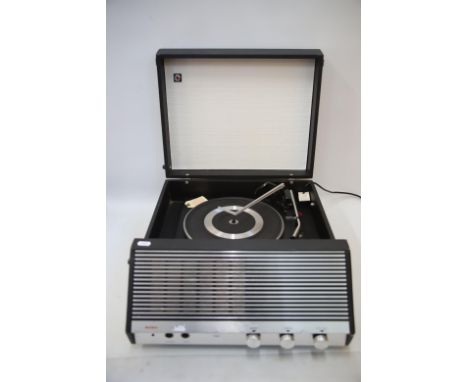 Bush, Portable Turntable by Garrard Model 2025-TC in working order, powers up.   See photos.