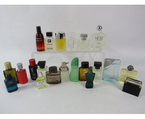 21 Mens miniature fragrances including Paco Rabanne, Christian Dior, Davidoff, Yves sain tlaurent etc.