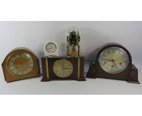 Selection of vintage Mantle clocks and a Kundo Anniversary clock.