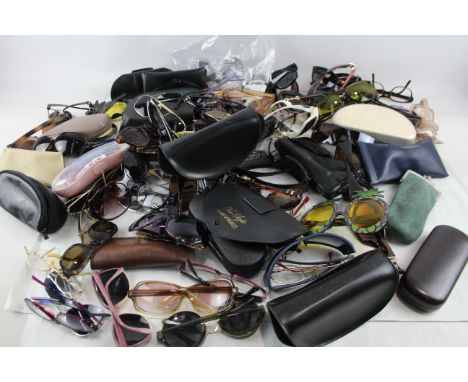 Sunglasses Assorted Vintage Modern Inc Branded, Cases Joblot 700906