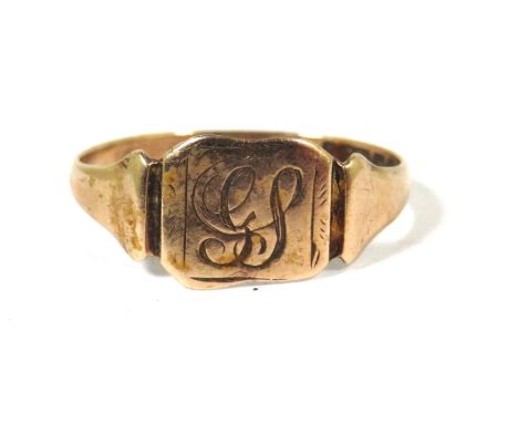 9ct Yellow Gold Signet Ring with etched Cartouche. Finger size O  1.3g