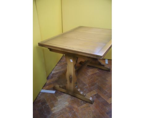 Ercol Extending Table in a Mid Oak colour 'Goldsmiths'  H:30 x W:45 (69 Extended)  x D:31 inches. In very good condition. See
