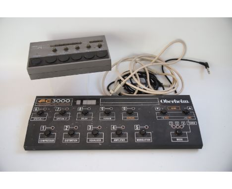 Oberhein SC3000 Pro Foot Controller with cables and Yamaha MR 10  Pro Studio Drum Machine. Both in untested condition. See ph