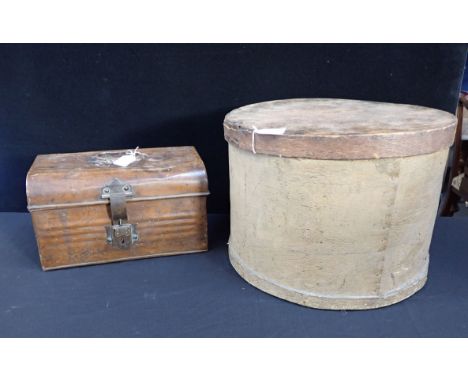 A STEAMED WOODEN CIRCULAR BOX and a small grained tin trunk 35cm wide. Provenance: The Richard Pratley Collection of English 