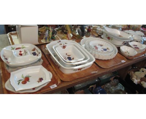Five trays of Royal Worcester Evesham oven to tableware items to include cups and saucers, flan dishes, tureens, bowls etc.  