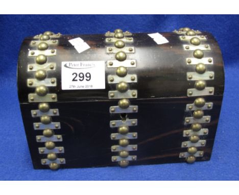 Victorian mother-of-pearl mounted coromandel domed topped tea caddy.(B.P. 24% incl. VAT) 