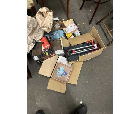 Various assorted tools