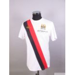 Stephen Ireland white, red and black No.7 Manchester City Short-sleeved shirt, Umbro, 40