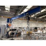 Freestanding 1t Swinging Jib Crane w/ Yale Hoist