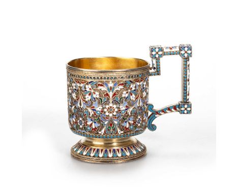 A LATE 19TH/ EARLY 20TH CENTURY RUSSIAN SILVER-GILT AND ENAMEL CUP  marked 88 standard, by Nikolai Vasilievich Alekseev, Firs