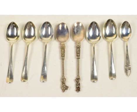 A matched set of five 1930's hallmarked silver teaspoons in Hanoverian pattern Sheffield 1932, 1933, 1935, 1937, a pair of Du