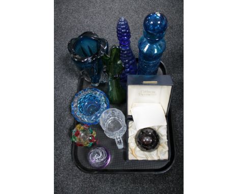 A tray of assorted glass ware, boxed Caithness Alien paperweight, limited edition 709/2000, crystal tankard, decanters and va