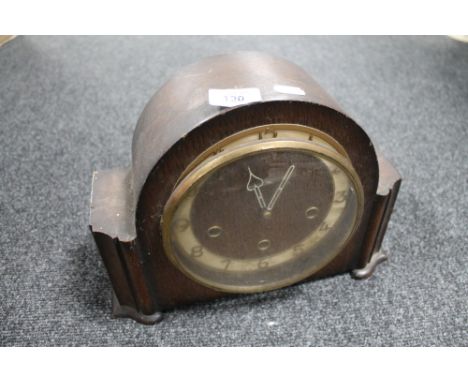 An oak cased Art Deco mantel clock 