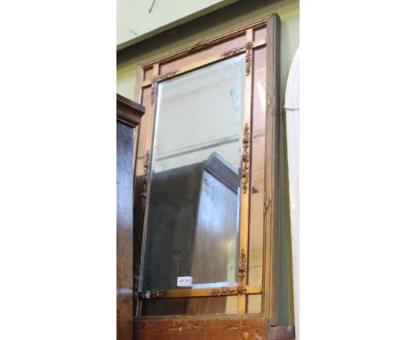 A DECORATIVE TWO TONE MIRROR BACK WALL HANGING 