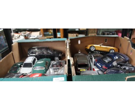 TWO BOXES CONTAINING MODEL CARS 