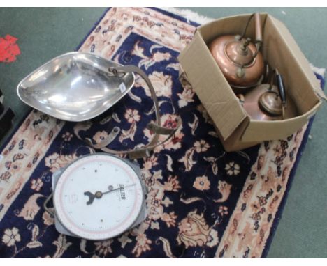 A SELECTION OF DOMESTIC METALWARES to include copper kettles &amp; a salter hanging spring scale 