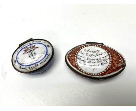 2 small 18thC Bilston enamel patch box with with mirror inside lid. (B)