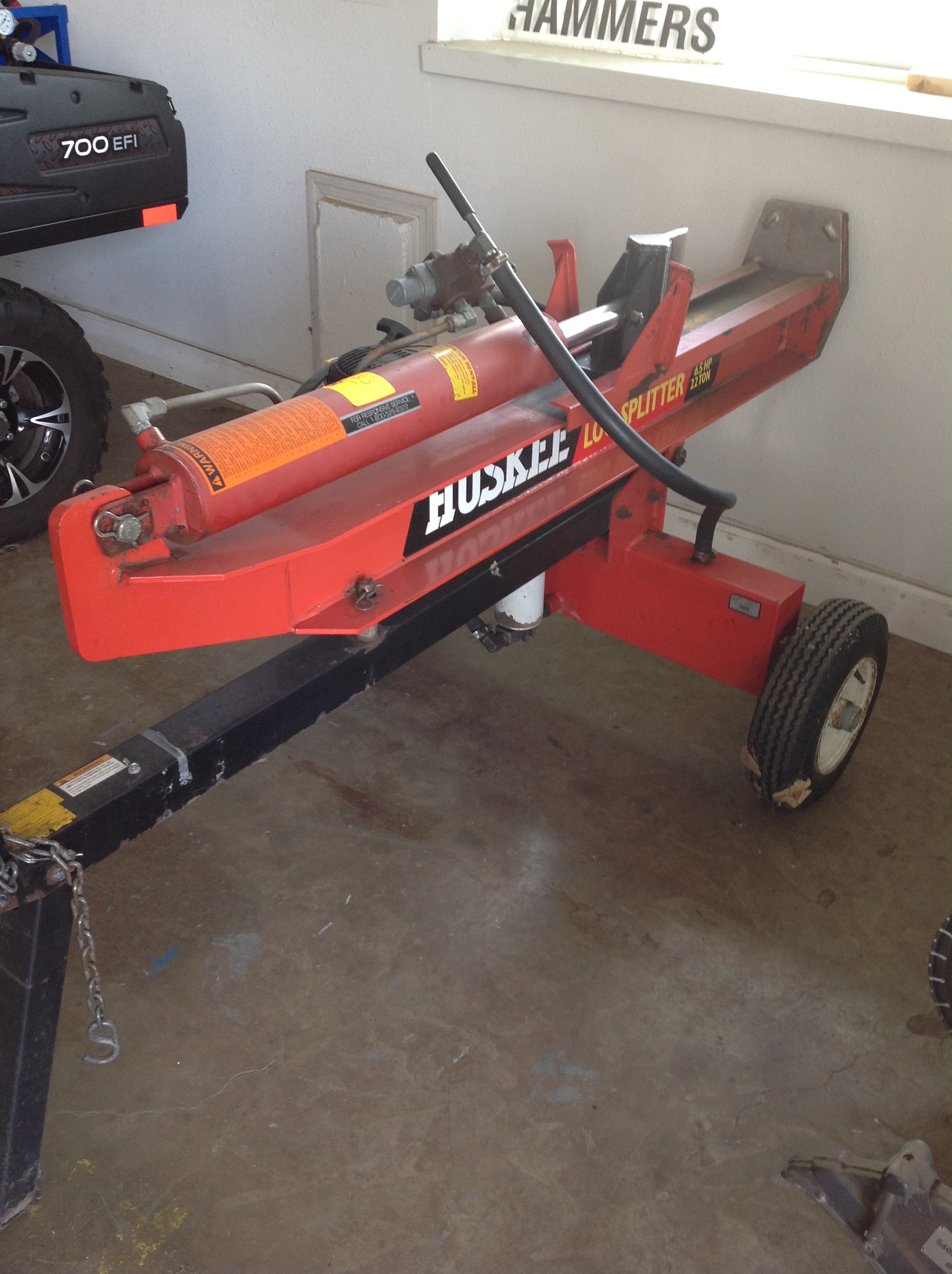 Huskee 6.5HP 22 Ton Log Splitter
