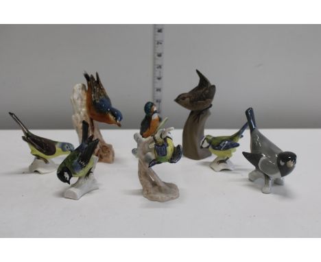 A job lot of Goebel bird figures 