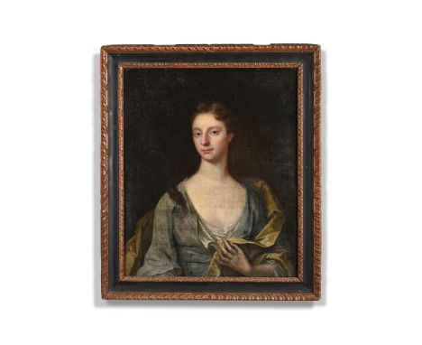 CIRCLE OF WILLIAM AIKMAN (BRITISH 1682-1731) PORTRAIT OF MARY HUSEY Oil on canvas 73 x 61cm (28½ x 24 in.)Provenance: Sale, B