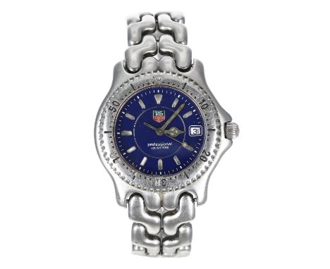 Tag Heuer SEL Professional stainless steel gentleman's wristwatch, reference no. WG111A, serial no. KR2xxx, blue dial, rotati